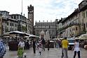DSC_0361_Piazza Erbe_ Palazzo Maffei met bovenaan  6 godheden  en rechts Mazzanti huizen